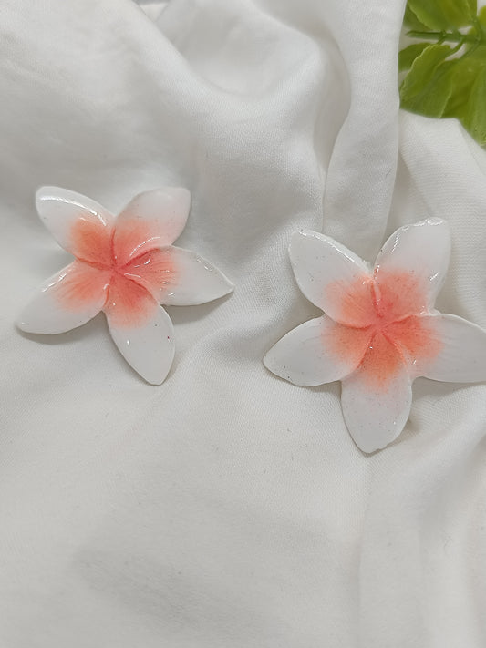 Pendientes Plumeria maxi