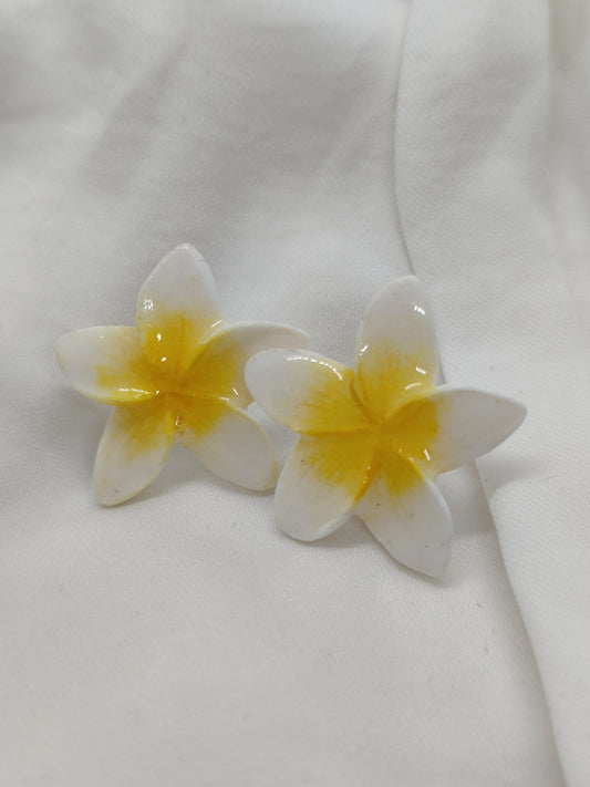 Pendientes Plumeria mini