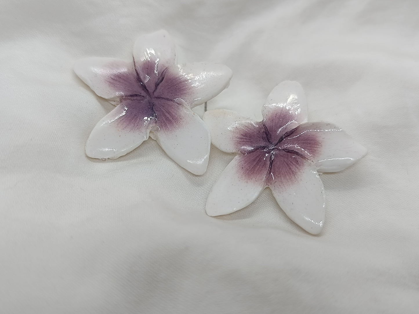 Pendientes Plumeria maxi